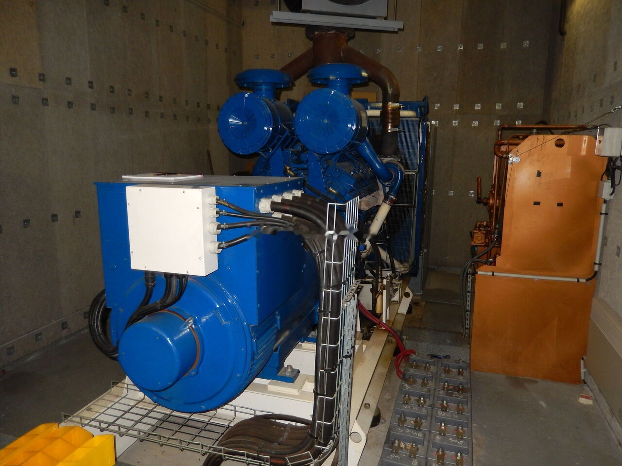 Perkins 630 kVa 3012TAG3 - Gerador elétrico: foto 2 Perkins 630 kVa 3012TAG3 - Gerador elétrico: foto 2