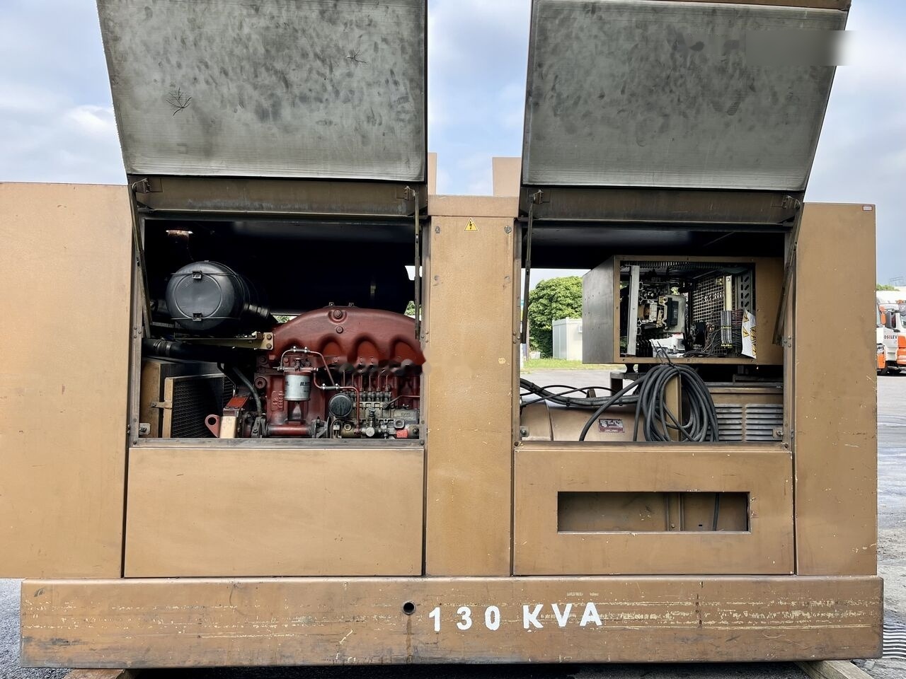 Gerador elétrico Renault 130 Kva diesel: foto 6