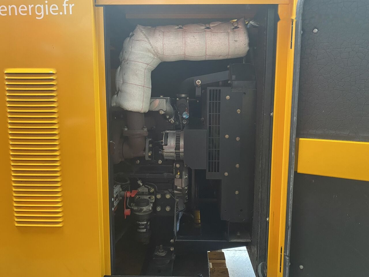 SDMO Perkins 75 kVa Diesel - Gerador elétrico: foto 3 SDMO Perkins 75 kVa Diesel - Gerador elétrico: foto 3