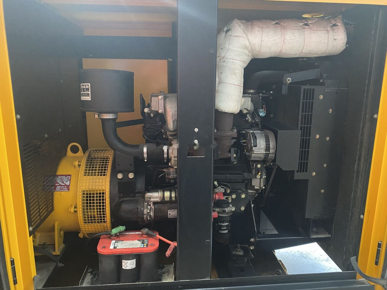 SDMO Perkins 75 kVa Diesel - Gerador elétrico: foto 2 SDMO Perkins 75 kVa Diesel - Gerador elétrico: foto 2