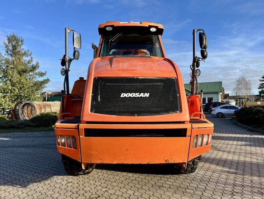 Doosan DA30 - Caminhão articulado: foto 3 Doosan DA30 - Caminhão articulado: foto 3