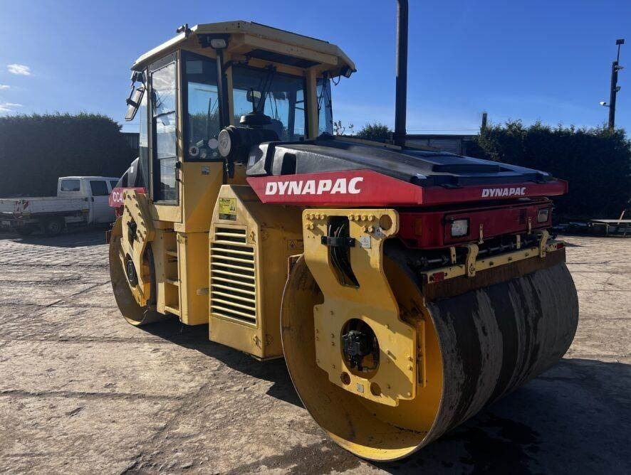 Dynapac CC422 A/C - Compactador de asfalto: foto 3 Dynapac CC422 A/C - Compactador de asfalto: foto 3