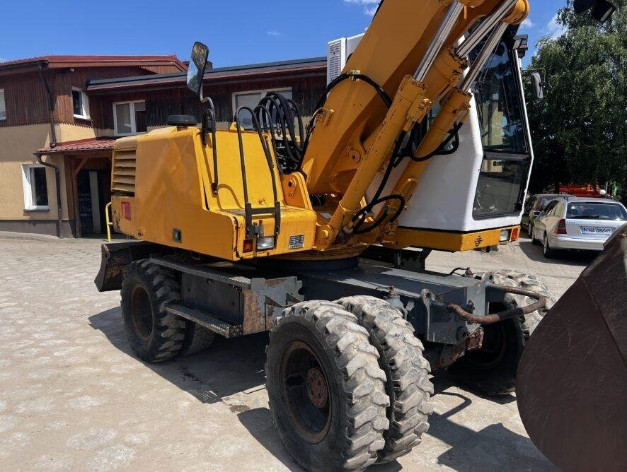 Liebherr A316 - Escavadeira de rodas: foto 4 Liebherr A316 - Escavadeira de rodas: foto 4