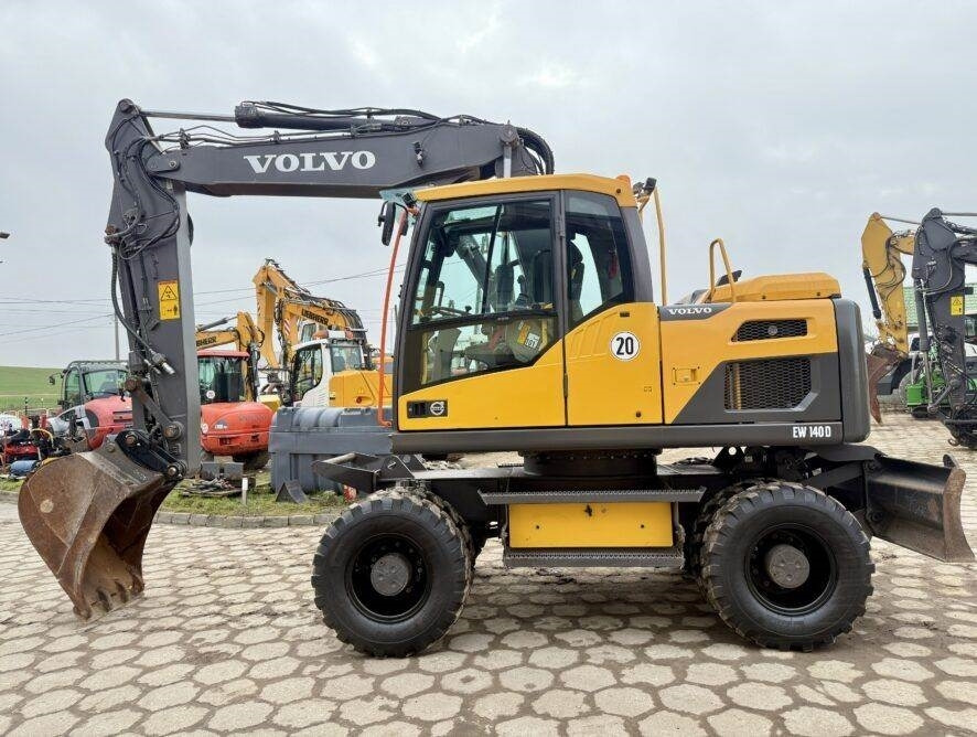 Volvo EW140D - Escavadeira de rodas: foto 1 Volvo EW140D - Escavadeira de rodas: foto 1