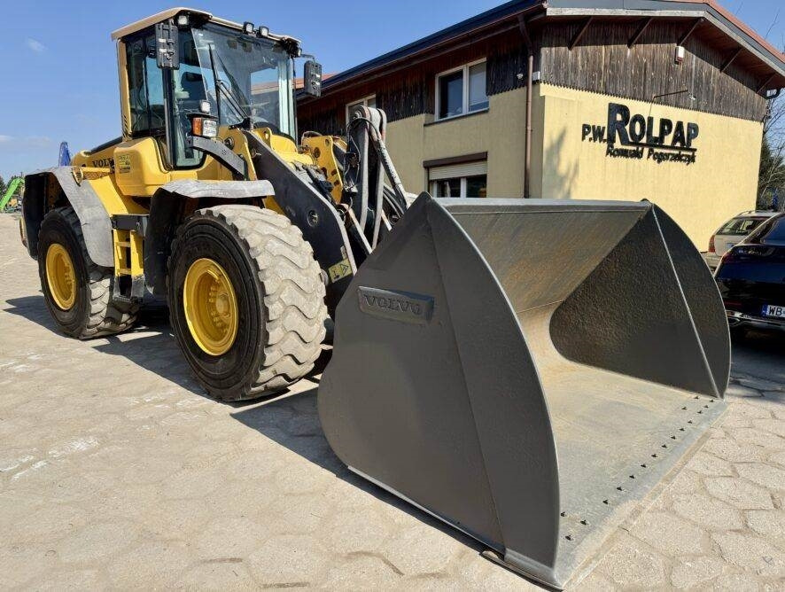 Volvo L120F - Pá carregadora de rodas: foto 1 Volvo L120F - Pá carregadora de rodas: foto 1
