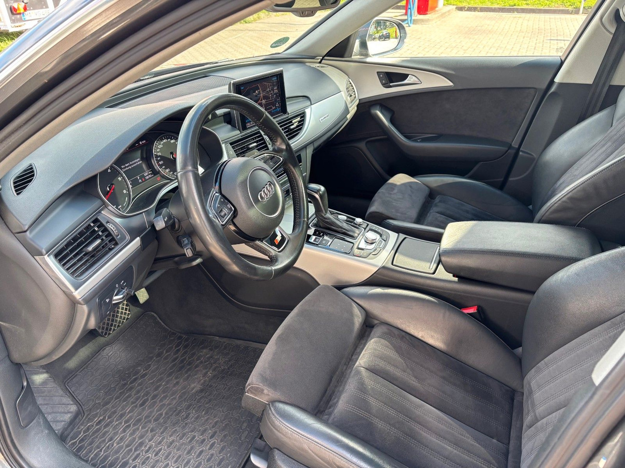 Automóvel Audi A6 Avant 3.0 TDI S  Line: foto 19