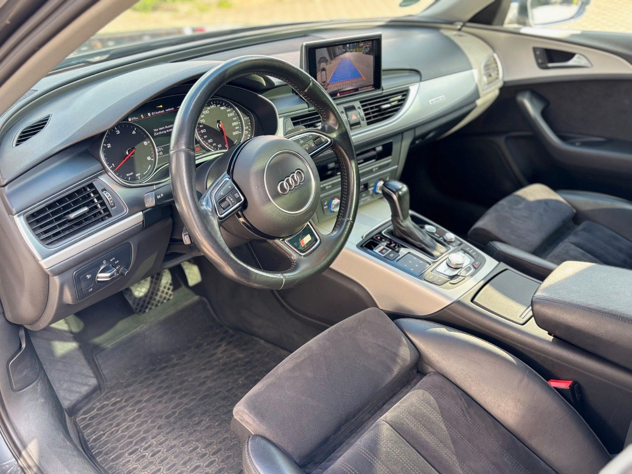 Automóvel Audi A6 Avant 3.0 TDI S  Line: foto 12
