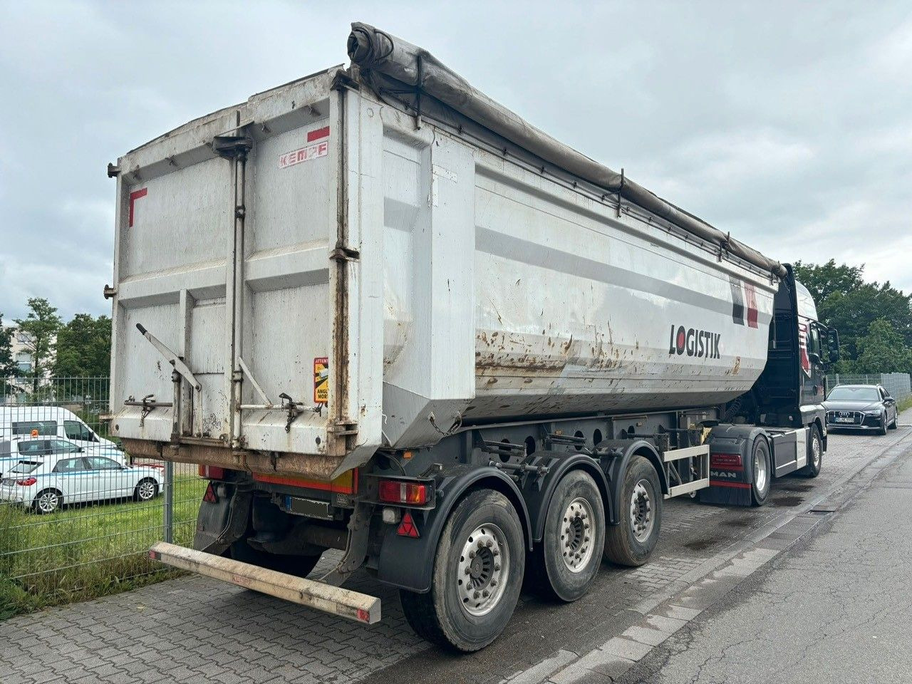 Kempf SKM 35-3 45m³/Stahl /Liftachse/Alufelgen /SAF Kempf SKM 35-3 45m³/Stahl /Liftachse/Alufelgen /SAF - Semi-reboque basculante: foto 1 Kempf SKM 35-3 45m³/Stahl /Liftachse/Alufelgen /SAF Kempf SKM 35-3 45m³/Stahl /Liftachse/Alufelgen /SAF - Semi-reboque basculante: foto 1
