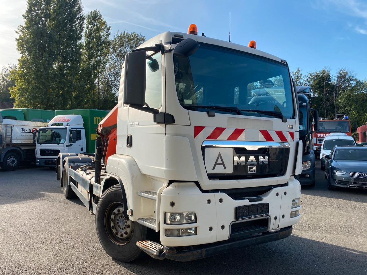 MAN TGS 26.320 26.440 PALFINGER FUNK MAN TGS 26.320 26.440 PALFINGER FUNK - Camião chassi, Camião grua: foto 2 MAN TGS 26.320 26.440 PALFINGER FUNK MAN TGS 26.320 26.440 PALFINGER FUNK - Camião chassi, Camião grua: foto 2