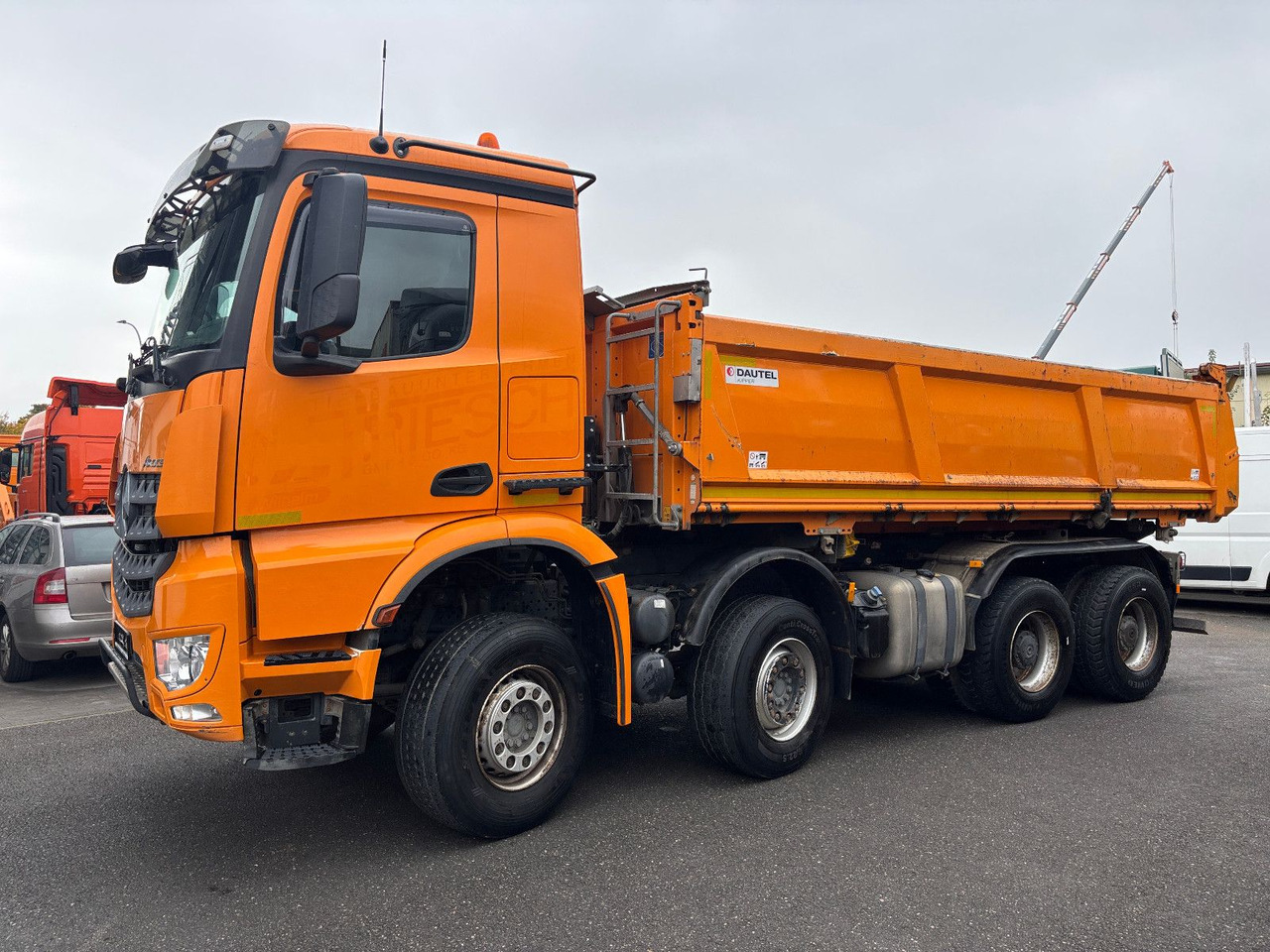 Mercedes-Benz Arocs 3248 8x4 MP5 Bordmatik/Klima/Plane - Camião basculante: foto 5 Mercedes-Benz Arocs 3248 8x4 MP5 Bordmatik/Klima/Plane - Camião basculante: foto 5