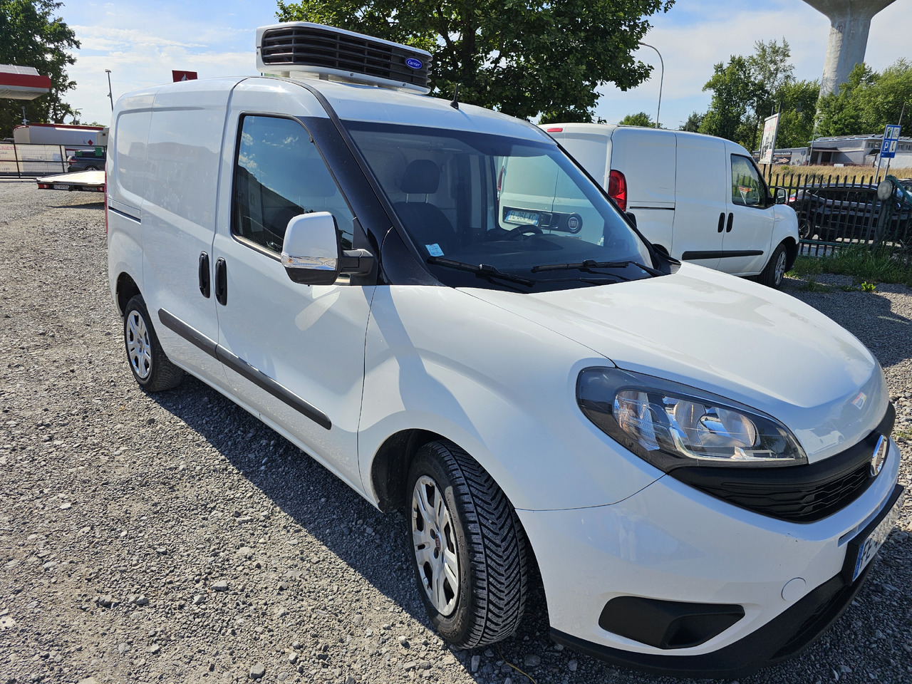 FIAT DOBLO CHLODNIA MROZNIA CARRIER KLIMA EURO6 - Carrinha frigorífica: foto 4 FIAT DOBLO CHLODNIA MROZNIA CARRIER KLIMA EURO6 - Carrinha frigorífica: foto 4