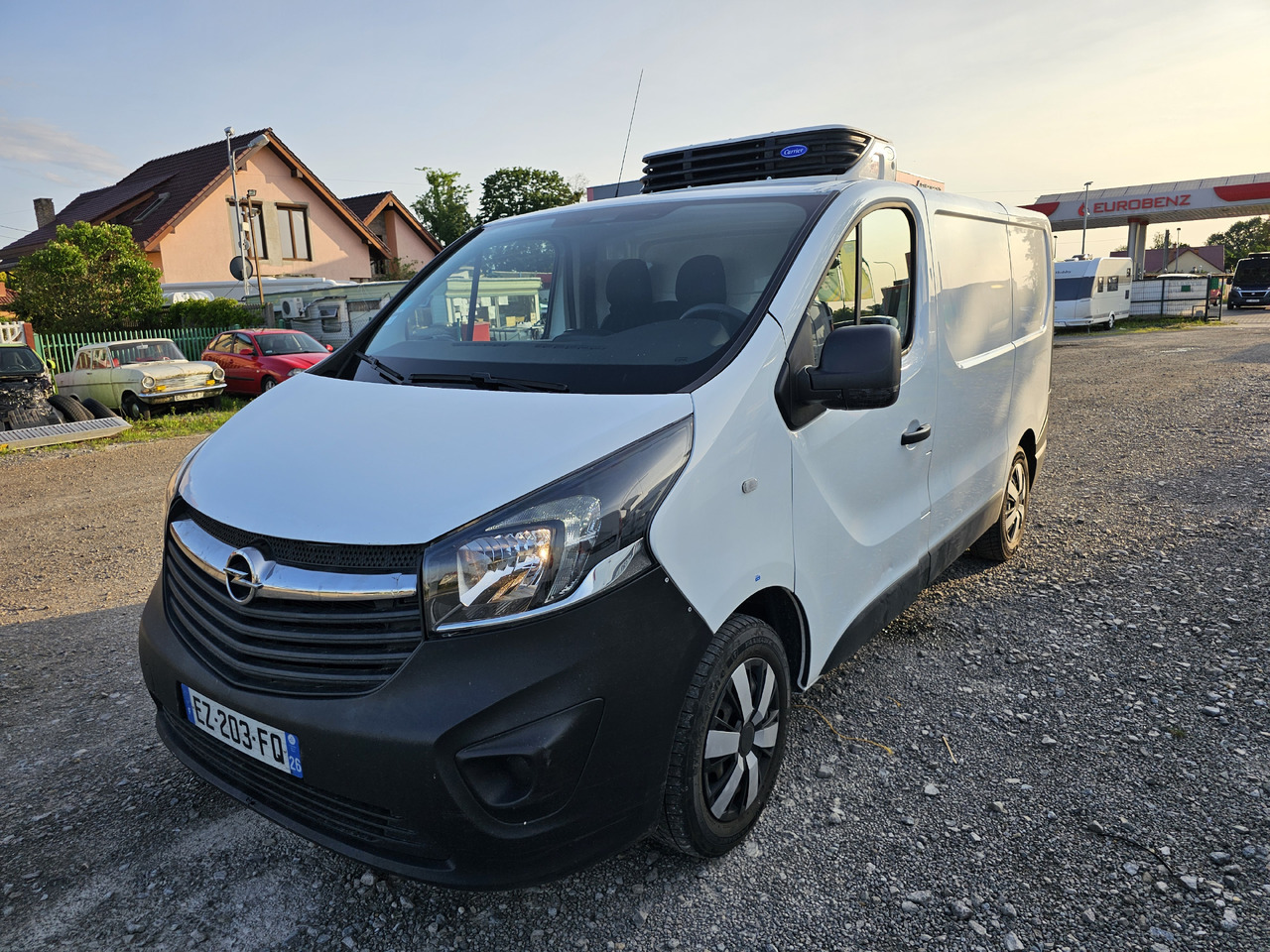 Opel VIVARO CHLODNIA CARRIER+230V CHLODZI GRZEJE KLIMA NAVI EURO6 - Carrinha frigorífica: foto 4 Opel VIVARO CHLODNIA CARRIER+230V CHLODZI GRZEJE KLIMA NAVI EURO6 - Carrinha frigorífica: foto 4