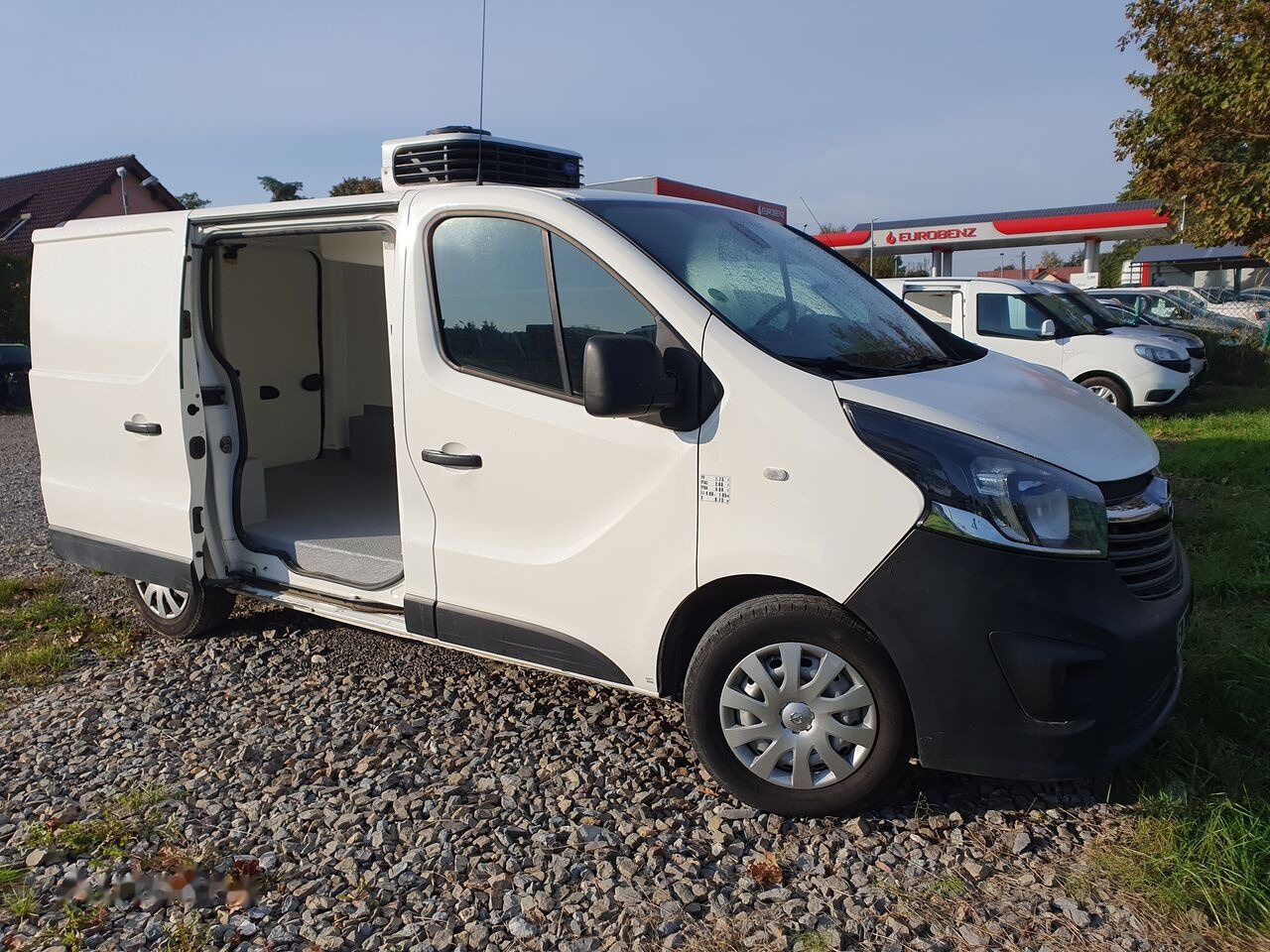 Opel VIVARO CHLODNIA CARRIER+230V KLIMA NAVI EURO6 - Carrinha frigorífica: foto 1 Opel VIVARO CHLODNIA CARRIER+230V KLIMA NAVI EURO6 - Carrinha frigorífica: foto 1