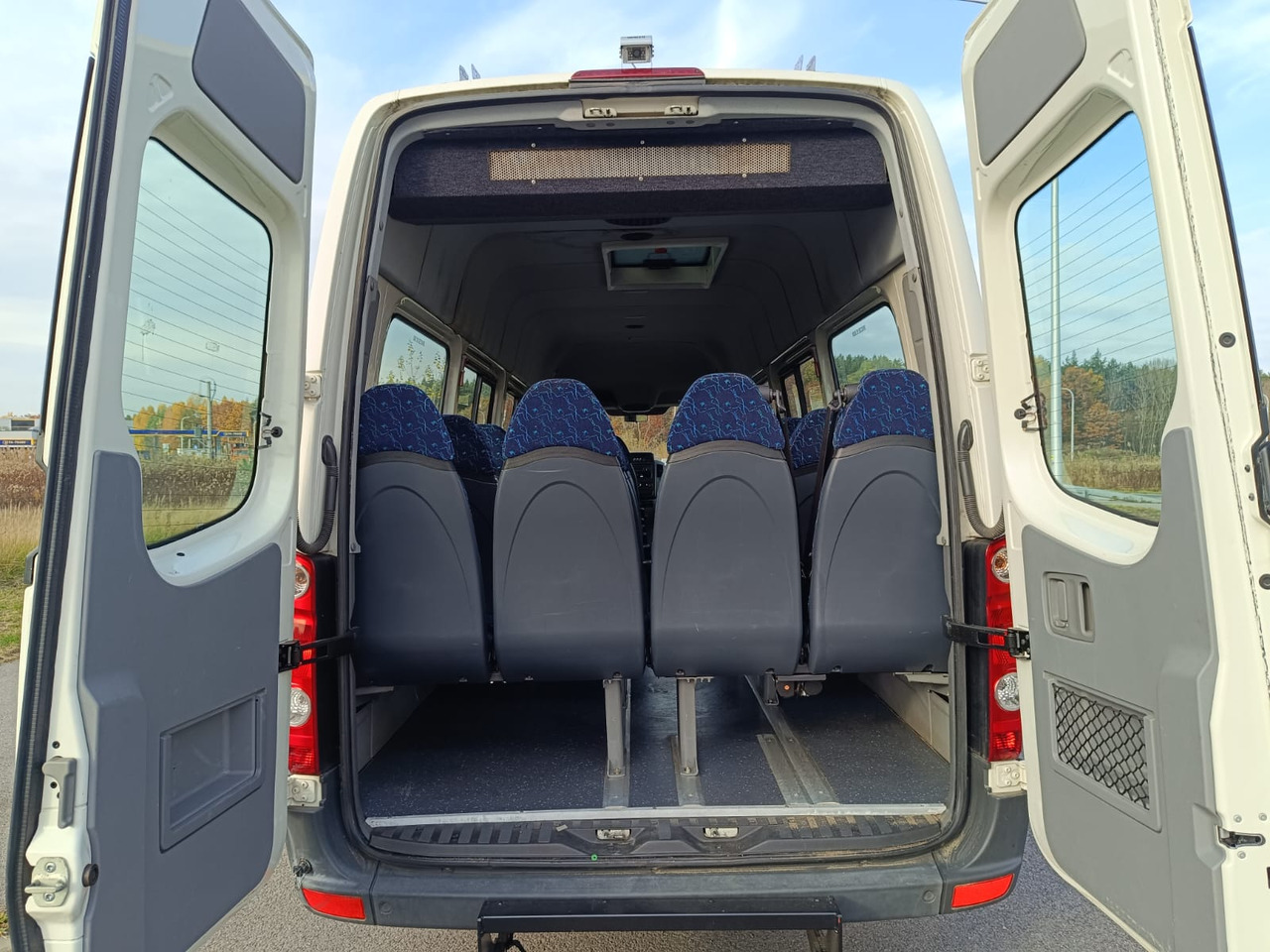 Autocarro VOLKSWAGEN CRAFTER 23 OSOBY KLIMA WEBASTO KAMERA RETARDER HAK EURO5: foto 17