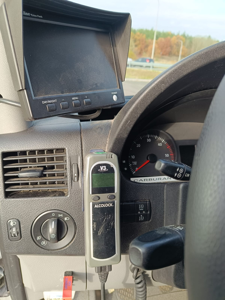 Autocarro VOLKSWAGEN CRAFTER 23 OSOBY KLIMA WEBASTO KAMERA RETARDER HAK EURO5: foto 13