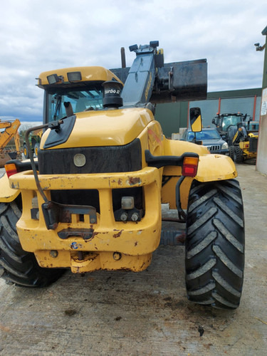 2000 New Holland LM420 - Empilhador telescópico: foto 5 2000 New Holland LM420 - Empilhador telescópico: foto 5