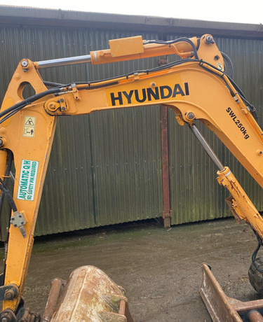 2017 Hyundai R25Z-9AK - Escavadeira: foto 2 2017 Hyundai R25Z-9AK - Escavadeira: foto 2
