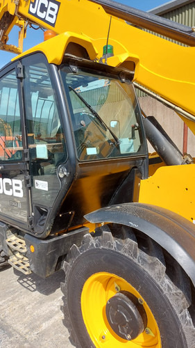 2020 JCB 540-140 - Empilhador telescópico: foto 3 2020 JCB 540-140 - Empilhador telescópico: foto 3