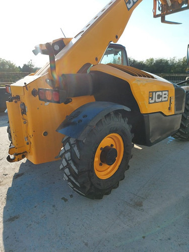 JCB S27-58 AGRI - Empilhador telescópico: foto 4 JCB S27-58 AGRI - Empilhador telescópico: foto 4