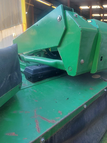 John Deere 131 - Gadanheira: foto 2 John Deere 131 - Gadanheira: foto 2