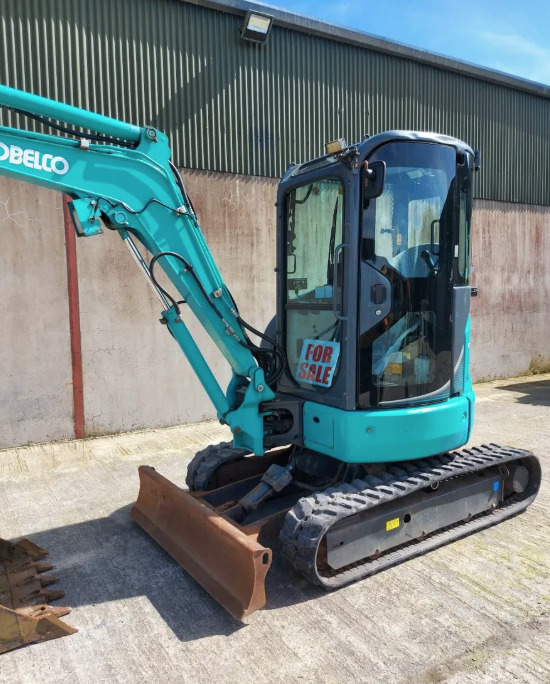 KOBELCO SK28SR-6 - Mini escavadeira: foto 3 KOBELCO SK28SR-6 - Mini escavadeira: foto 3