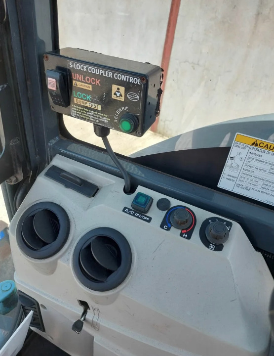 Mini escavadeira KOBELCO SK28SR-6: foto 10