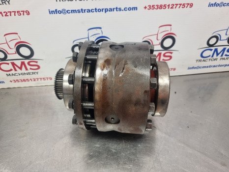 Case 1690, 1594, 1694 Rear Axle Differential K954322, K940718, K30234, K942317 - Eixo traseiro: foto 5 Case 1690, 1594, 1694 Rear Axle Differential K954322, K940718, K30234, K942317 - Eixo traseiro: foto 5