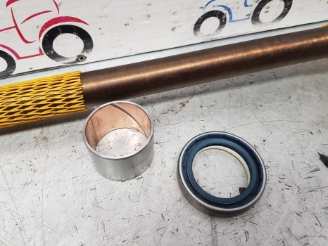 Case Cx80, C60, Mx90c, 4230 Front Axle Drive Shaft 1537637c1, Car125270, 125270 - Semi eixo por Trator: foto 3 Case Cx80, C60, Mx90c, 4230 Front Axle Drive Shaft 1537637c1, Car125270, 125270 - Semi eixo por Trator: foto 3