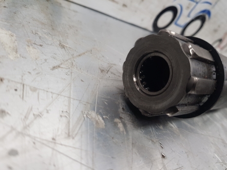 Case International 856, 956, 1056 Xl Pto Drive Shaft 3402789r1 - Semi eixo por Trator: foto 2 Case International 856, 956, 1056 Xl Pto Drive Shaft 3402789r1 - Semi eixo por Trator: foto 2