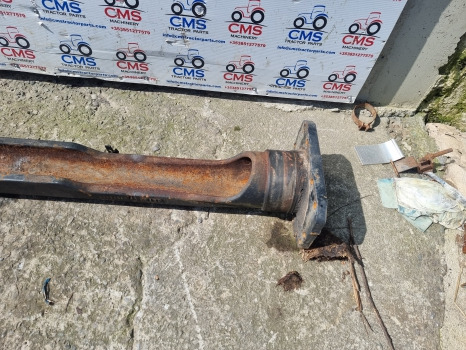 Case Maxxum 145 New Holland T6, Front Axle Suspention Arm 47589117, 47589115 - Eixo dianteiro: foto 2 Case Maxxum 145 New Holland T6, Front Axle Suspention Arm 47589117, 47589115 - Eixo dianteiro: foto 2
