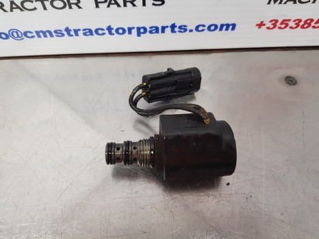 Case Maxxum 5140, Case 5000, Magnum Series, Solenoid Valve 110415a1 - Sensor: foto 2 Case Maxxum 5140, Case 5000, Magnum Series, Solenoid Valve 110415a1 - Sensor: foto 2