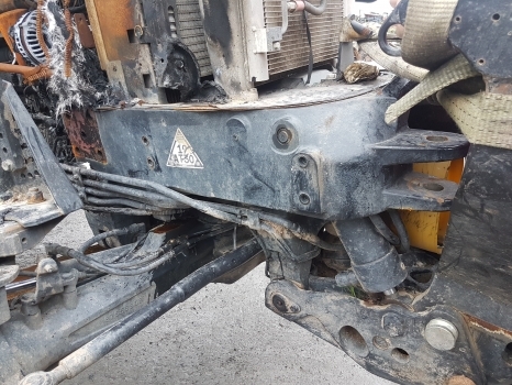 Case Maxxum Steyr Profi 145, 150 Front Axle Suport Bolster 47910461 - Eixo dianteiro por Trator: foto 1 Case Maxxum Steyr Profi 145, 150 Front Axle Suport Bolster 47910461 - Eixo dianteiro por Trator: foto 1