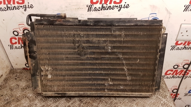 Case New Holland Tm Mxm 120 Condenser Radiator 82019425; 82023592; 82033407 - Condensador por Trator: foto 4 Case New Holland Tm Mxm 120 Condenser Radiator 82019425; 82023592; 82033407 - Condensador por Trator: foto 4