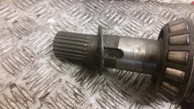 Caterpillar Th 407, 336, 337, 406 Rear Axle Bevel Crown Gear And Pinion 320-9328 - Eixo traseiro por Empilhador telescópico: foto 3 Caterpillar Th 407, 336, 337, 406 Rear Axle Bevel Crown Gear And Pinion 320-9328 - Eixo traseiro por Empilhador telescópico: foto 3