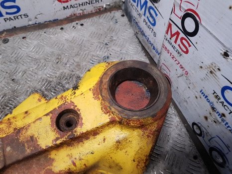 Caterpillar Th62 Clark Hurth Front Half Axle Housing 279.06.004.659, 27906004659 - Eixo dianteiro: foto 2 Caterpillar Th62 Clark Hurth Front Half Axle Housing 279.06.004.659, 27906004659 - Eixo dianteiro: foto 2