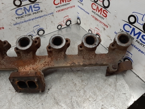 Claas Ares 600, 700, 800 Series 836 Engine Exhaust Manifold 6005021528 - Colector de escape por Trator: foto 3 Claas Ares 600, 700, 800 Series 836 Engine Exhaust Manifold 6005021528 - Colector de escape por Trator: foto 3