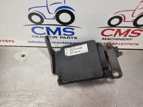 Claas Ares 656rc, Celtis, Ergos, Jd, Engine Control Ecu 0011339710, Re532627 - Centralina electrónica: foto 1 Claas Ares 656rc, Celtis, Ergos, Jd, Engine Control Ecu 0011339710, Re532627 - Centralina electrónica: foto 1