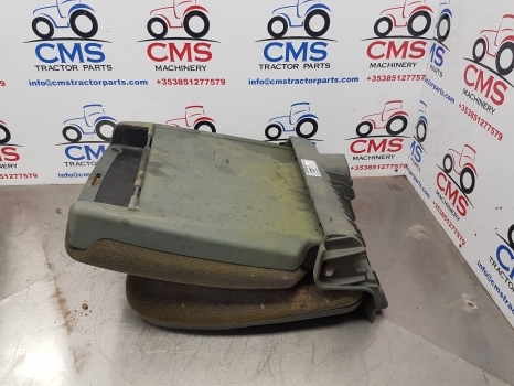 Claas Arion 500, 600, Axion 800, 900 Passenger Seat 2111554, 2150932, 0617040 - Banco por Trator: foto 3 Claas Arion 500, 600, Axion 800, 900 Passenger Seat 2111554, 2150932, 0617040 - Banco por Trator: foto 3