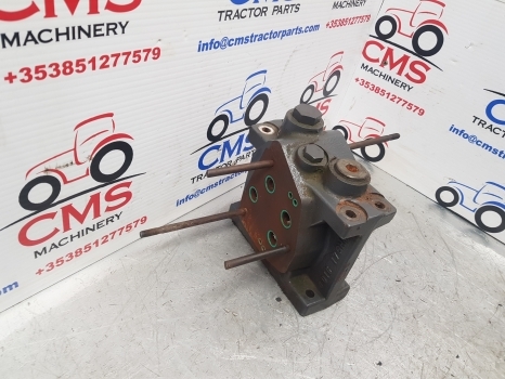 Claas Arion 500, 600 Spool Distribution Valve 4302904, 0011362040, 0011362041 - Válvula hidráulica por Trator: foto 2 Claas Arion 500, 600 Spool Distribution Valve 4302904, 0011362040, 0011362041 - Válvula hidráulica por Trator: foto 2