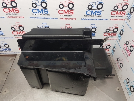 Claas Arion 530, 500, 600 Hexa, Cmatic, Aditional Fuel Tank 0021559523, 21559523 - Tanque de combustível: foto 3 Claas Arion 530, 500, 600 Hexa, Cmatic, Aditional Fuel Tank 0021559523, 21559523 - Tanque de combustível: foto 3