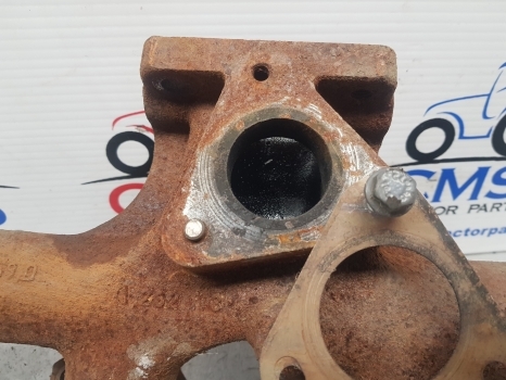Claas Arion 600, 500 Series 640 Engine Exhaust Manifold 0011466350, R534259 - Colector de escape por Trator: foto 3 Claas Arion 600, 500 Series 640 Engine Exhaust Manifold 0011466350, R534259 - Colector de escape por Trator: foto 3