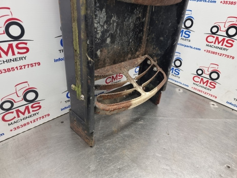 Claas Arion 600, 640, 500, 600 Foot Step Lhs 0012609203, 0012609204 - Estribo: foto 3 Claas Arion 600, 640, 500, 600 Foot Step Lhs 0012609203, 0012609204 - Estribo: foto 3