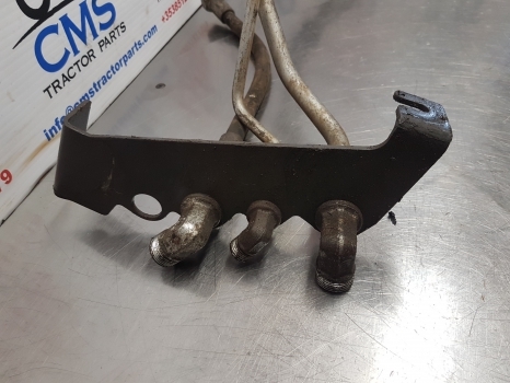 Claas Arion 640, 500, 600 Hexashift Hydraulic Steering Lines 0021515373 - Direcção: foto 3 Claas Arion 640, 500, 600 Hexashift Hydraulic Steering Lines 0021515373 - Direcção: foto 3