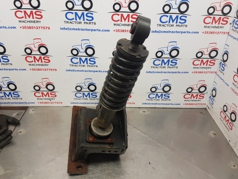 Claas Arion 640, 600, 500 Cab Back Suspension Support Assy Lhs 0021500115 - Suspensão da cabina por Máquina agrícola: foto 4 Claas Arion 640, 600, 500 Cab Back Suspension Support Assy Lhs 0021500115 - Suspensão da cabina por Máquina agrícola: foto 4