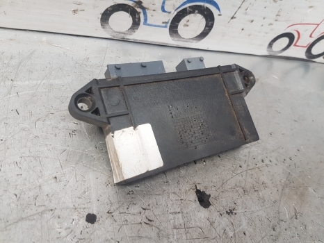 Claas Axion 800, 900, Arion 400, 500, 600 Ser 640 Ecu Ubm Type 1 Ite 0021704770 - Centralina electrónica por Trator: foto 5 Claas Axion 800, 900, Arion 400, 500, 600 Ser 640 Ecu Ubm Type 1 Ite 0021704770 - Centralina electrónica por Trator: foto 5
