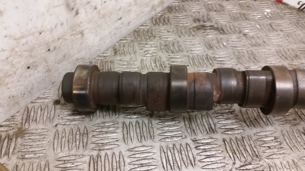 Deutz Agrotron 6.15 Engine Camshaft And Gear 04801688 - Árvore de cames por Trator: foto 3 Deutz Agrotron 6.15 Engine Camshaft And Gear 04801688 - Árvore de cames por Trator: foto 3