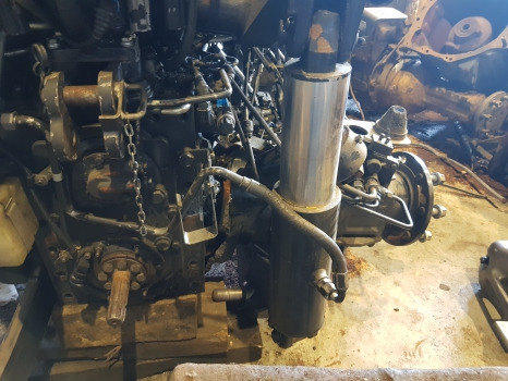 Deutz Agrotron M620 Lift Cylinder Ram 2.3749.012.0/10 - Hidráulica: foto 2 Deutz Agrotron M620 Lift Cylinder Ram 2.3749.012.0/10 - Hidráulica: foto 2