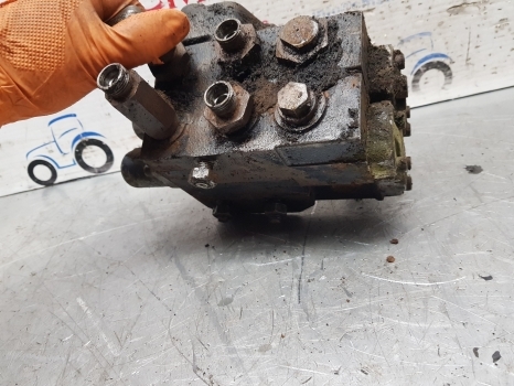 Deutz Dx110, Dx85, Dx90, Dx120 Hydraulic Spool Valve Kit Assy 04334431, 4320689 - Válvula hidráulica por Trator: foto 5 Deutz Dx110, Dx85, Dx90, Dx120 Hydraulic Spool Valve Kit Assy 04334431, 4320689 - Válvula hidráulica por Trator: foto 5