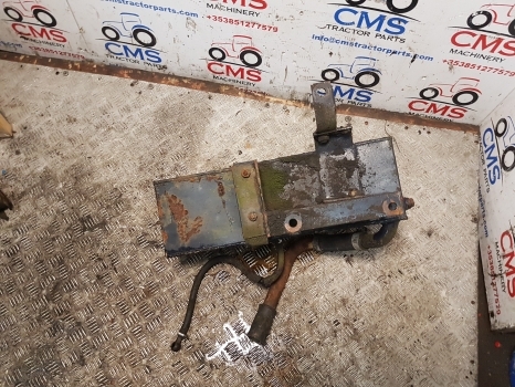 Deutz Dxbis110, 120, 85, 90, Dxab, Hydraulic Tank 04308278, 04338077 - Tanque hidráulico por Trator: foto 4 Deutz Dxbis110, 120, 85, 90, Dxab, Hydraulic Tank 04308278, 04338077 - Tanque hidráulico por Trator: foto 4