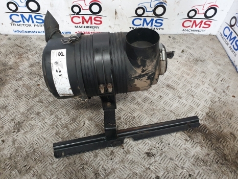 Donaldson Air Filter Housing P77-5302, P77-2580, Pg08-2503 - Filtro de ar por Trator: foto 1 Donaldson Air Filter Housing P77-5302, P77-2580, Pg08-2503 - Filtro de ar por Trator: foto 1